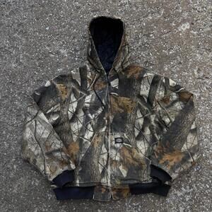 Vintage camo carhartt style jacket